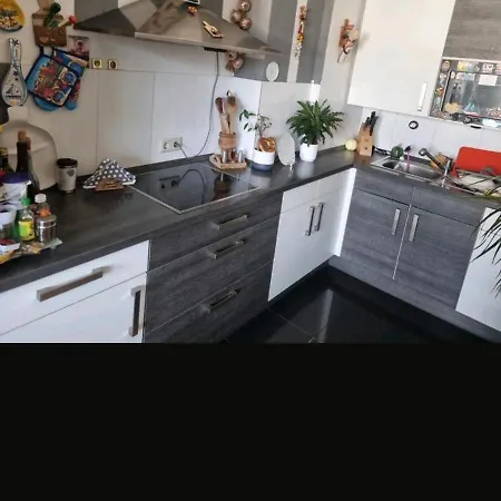 Zentrale Lage Trotzdem Ruhig. Luxuszelt